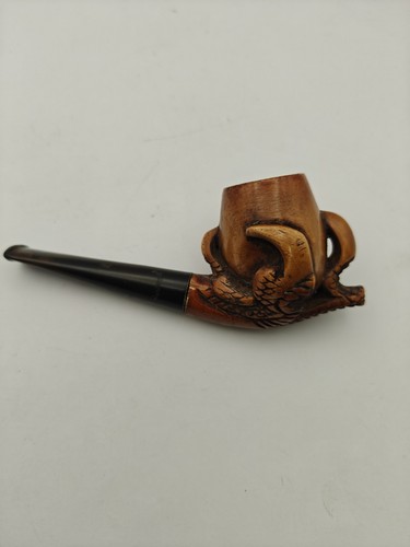 Vintage carved wood eagle - carved,