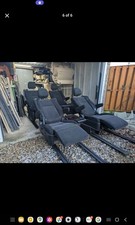 2 Deluxe Rear Captain