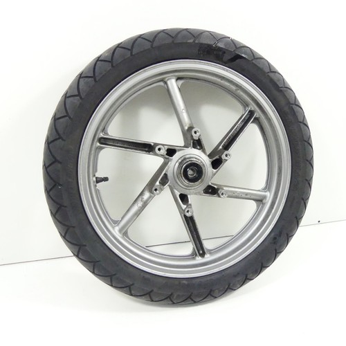 Honda 500 pc32 - front, wheel
