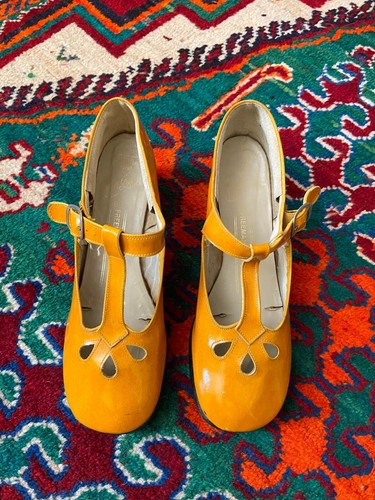 Vintage 1960s orange patent - 1960s,