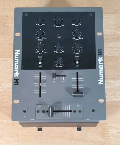 Numark channel rack - numark,