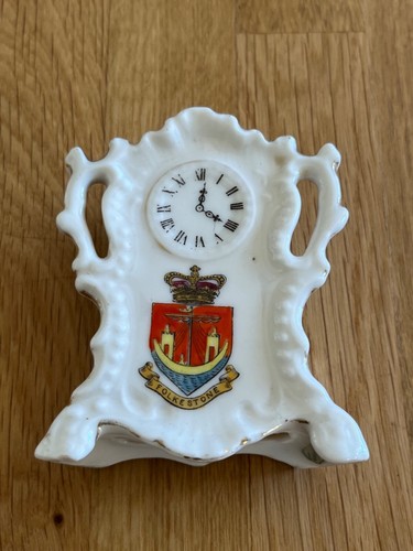 Crested bracket clock - clock,