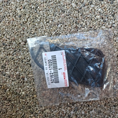 Genuine toyota rear bumper - rear,