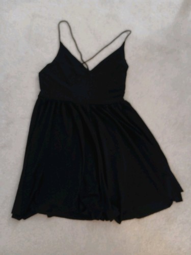Zara black cute crossover back - zara,