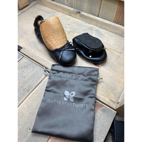 Butterfly twists black - 11,