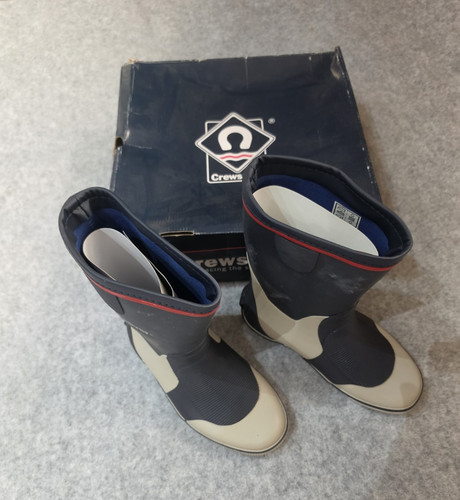 Crewsaver short sailing boots