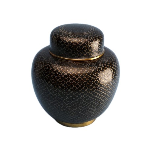 Black enamel fish scale - black,