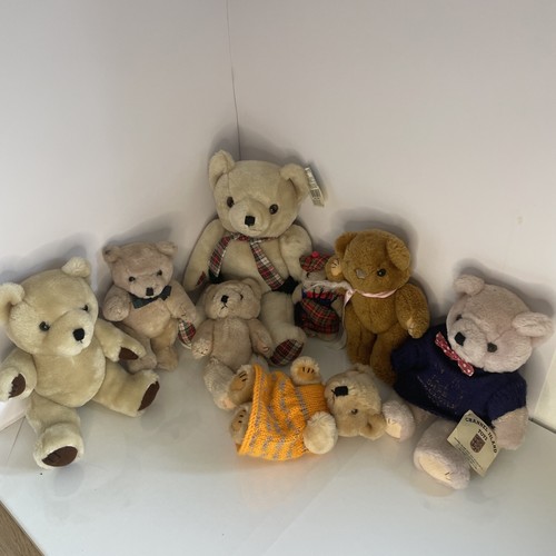Jointed vintage teddy bears - jointed,