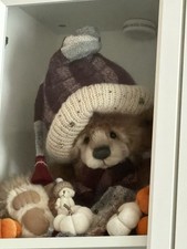Charlie bears roald stunning - bears,