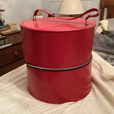 Vintage hat/wig box red faux