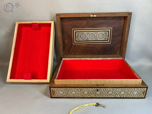 1970s middle eastern moorish - middle,