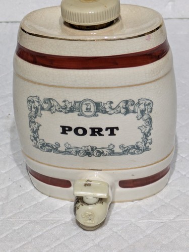 Wade royal victoria pottery - wade,
