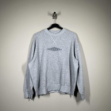 Men’s Y2K Umbro Centre Logo