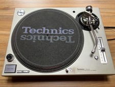 Technics SL-1200MK5 Turntable