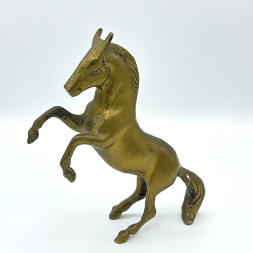 Vintage medium brass horse - medium,