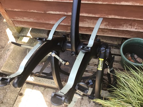 Saris bones boot mounted - bones,