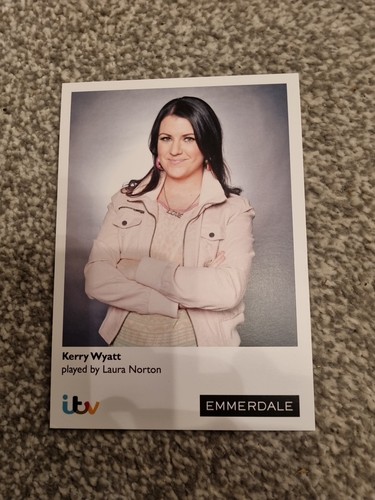 Kerry wyatt laura norton - kerry,