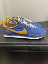 V RARE NIKE WAFFLE TRAINER 2