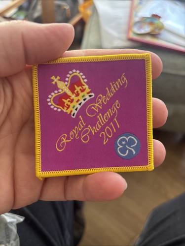 Girl guiding royal - girl,
