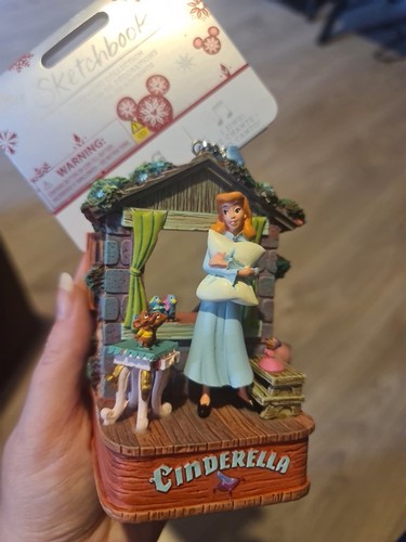 Cinderella disney store - disney,