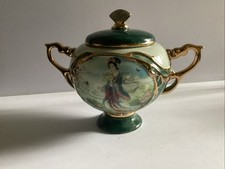 Beauties Of The Red Mansion