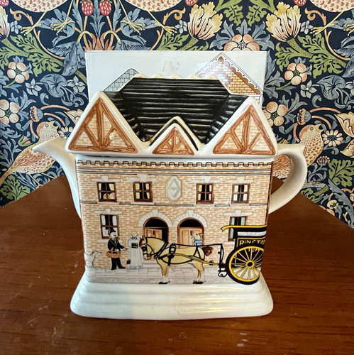 Ringtons collectors house - collectors,