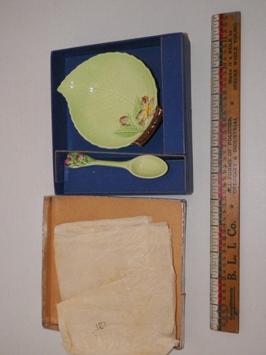 Carlton ware foxglove - ware,