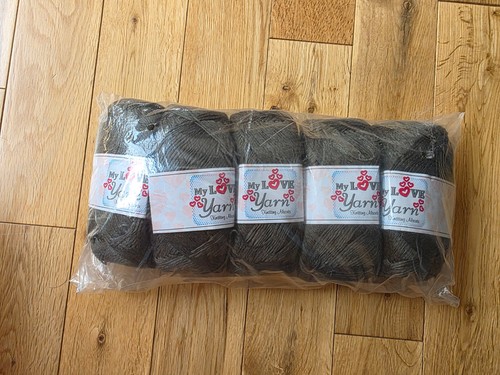 Love yarn ribbon - yarn, dk