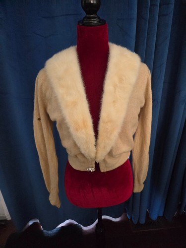 Marilyn monroe owned worn - marilyn,