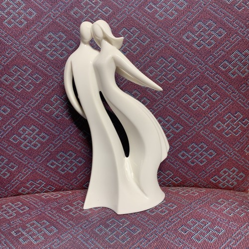 Enesco circle love figurine - circle, of