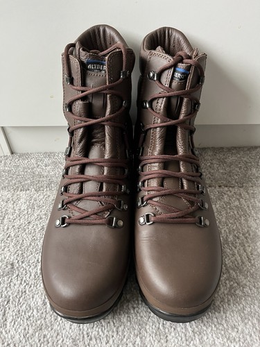 Altberg defender leather - altberg,