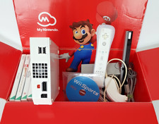 Nintendo Wii Console Bundle #4