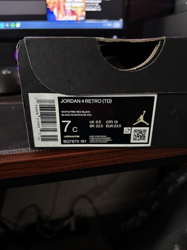 Air jordan retro - 4, fire
