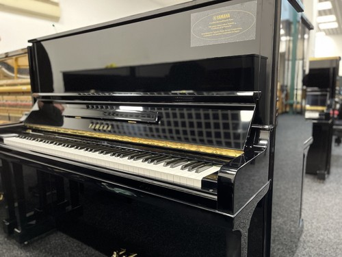 Yamaha u3f upright piano - yamaha,