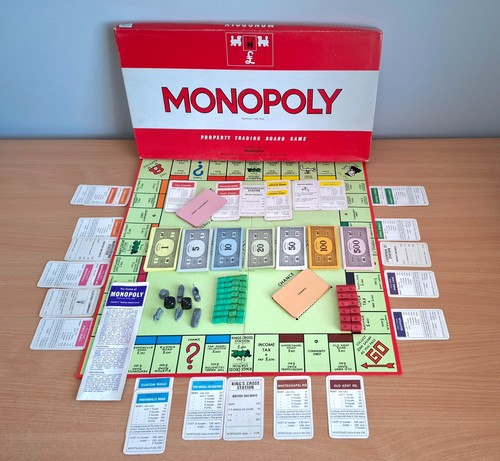 Waddingtons monopoly 1970s - monopoly,