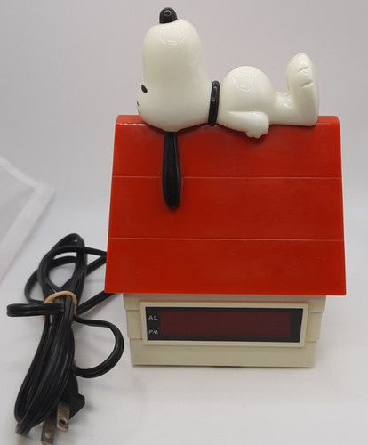 Salton peanuts snoopy digital - snoopy,