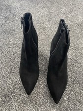 Marks & Spencer Women's  Suede Kitten Heel Boots Size 5.5  Never Been Worn