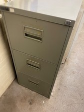 Filing cabinet, metal 3