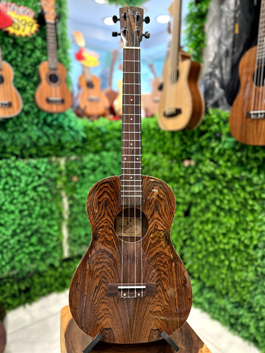 Kamehameha ukulele kmb - kamehameha,