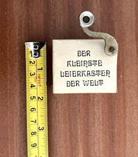 The smallest barrel organ in