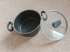Tefal 24cm Stewpot with Lid  5.2L Capacity Non-Stick Great for Soups & Stews