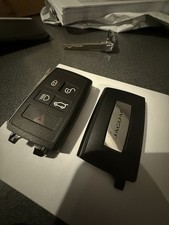 JAGUAR I-PACE 5 Button Keyless Smart Key Fob - J9C3-15K601-BH (PEPS) x1