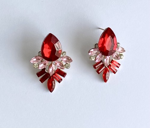 Statement vintage charm stud - charm,