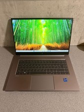 HP ZBook Studio 15.6" G8 i9