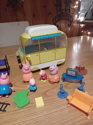 Peppa pig campervan and - pig,