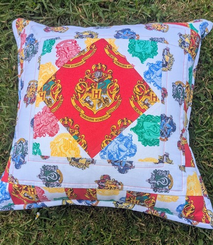 Harry potter hogwarts house - harry,