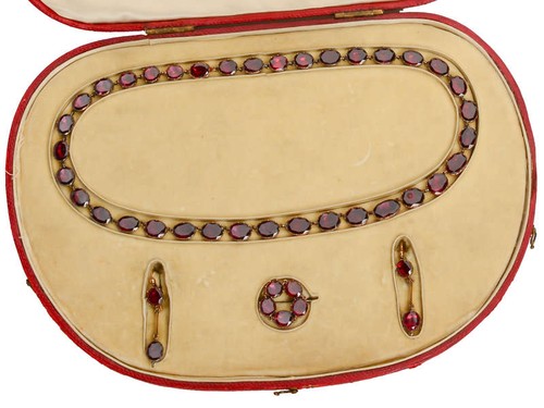 Georgian garnet rivière - georgian,