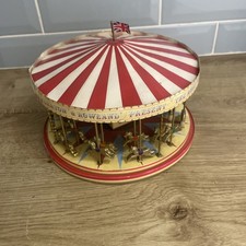 Lledo The Showman’s Collection AR1002 Cardboard Carousel Great For Model Railway