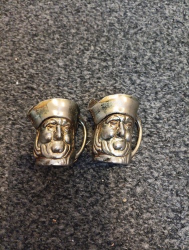 Pair mini brass toby jugs - mini,