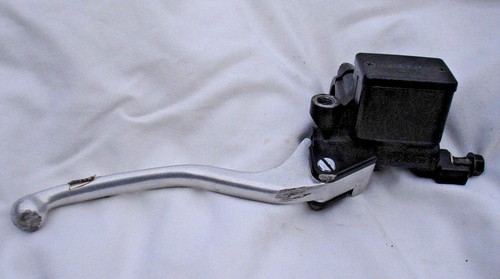 Honda cb400ss 2005 front - e,